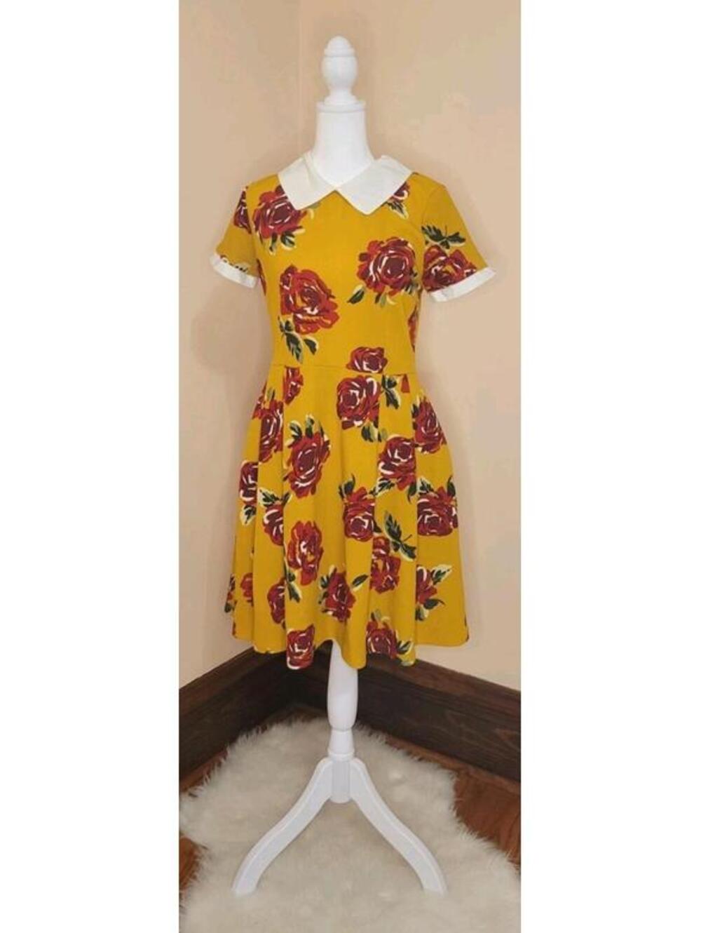 Smak Parlour Womens Dress Size M Floral Retro Fit and Flare With Pockets Collar